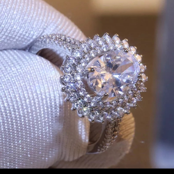 Classic,3.87CT STONE Ring 925 sterling Silver lab created diamond - Picture 4 of 11